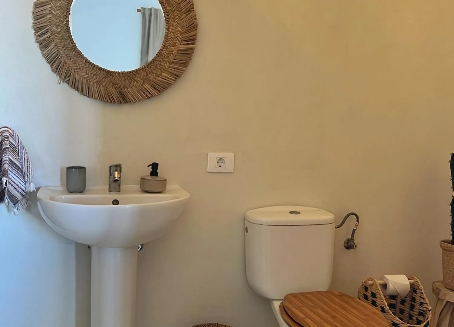 Apartamento casa cabrera Caleta de Caballo